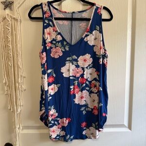 Torrid Super Soft Knit Floral V-Neck Sleeveless Tank Size 1